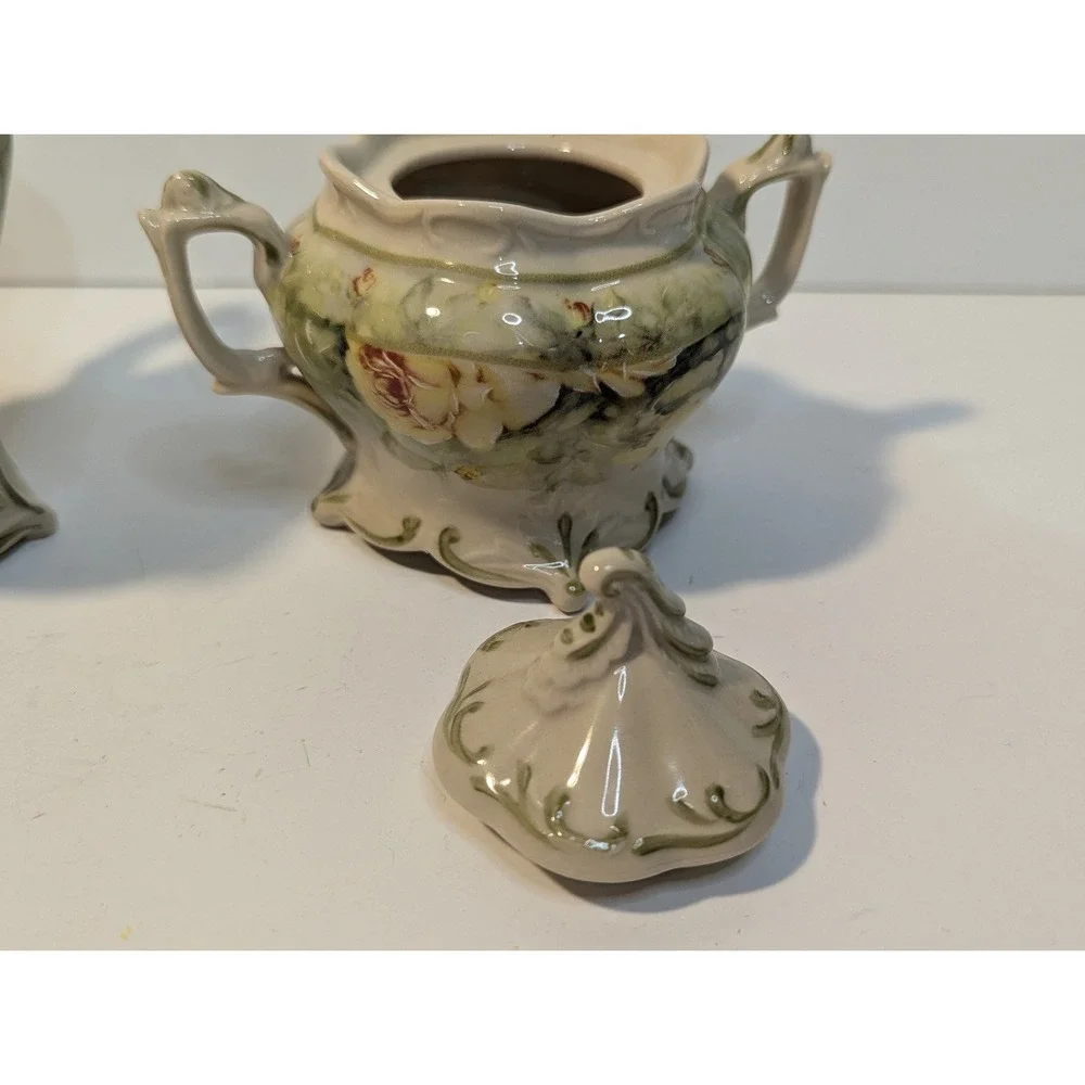 Victorian porcelain‎ floral cream and sugar